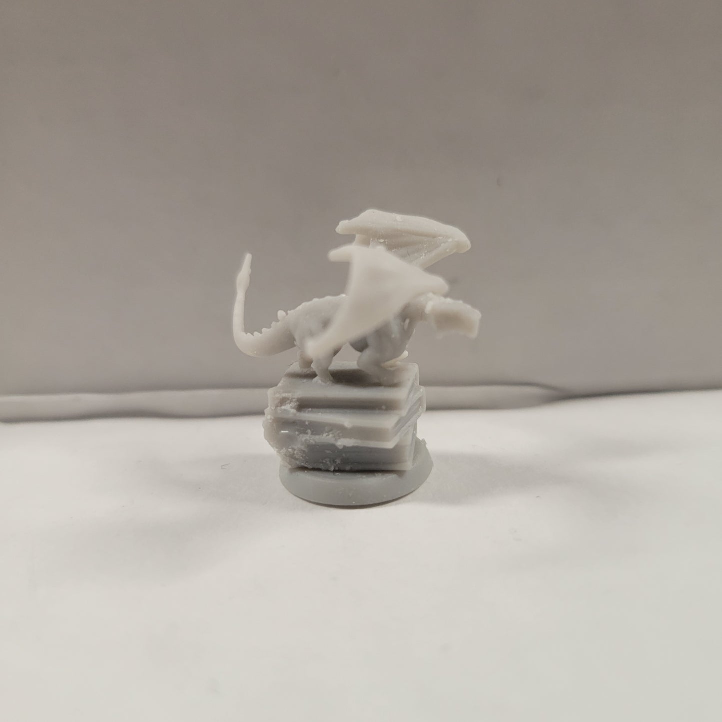 Pseudo Dragon Miniature